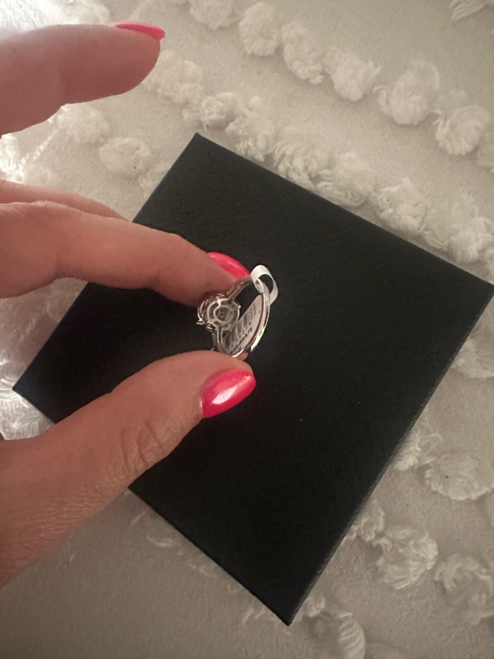 Sterling Silver Halo Diamond ring , size 7 - Picture 5 of 5